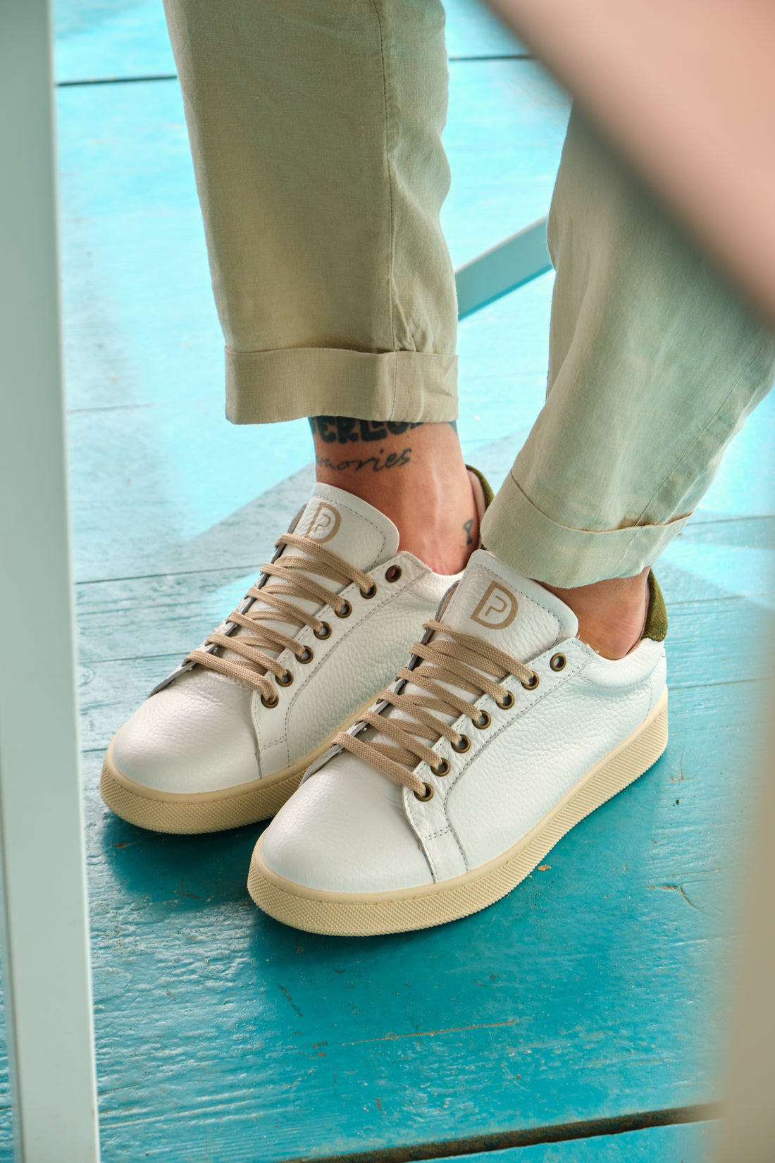 Neapolitan verde loden