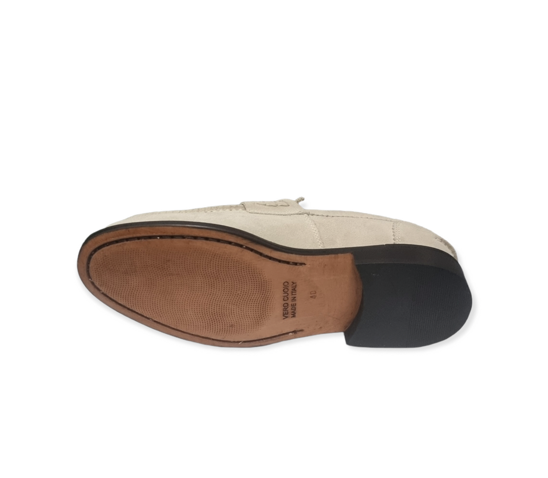 Ivy beige camera